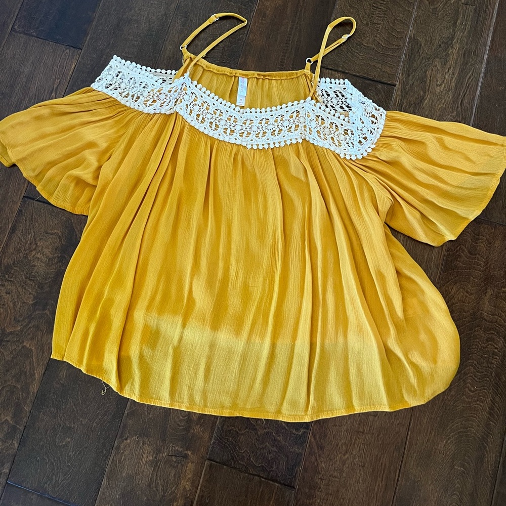 Off the shoulder, breezy, top